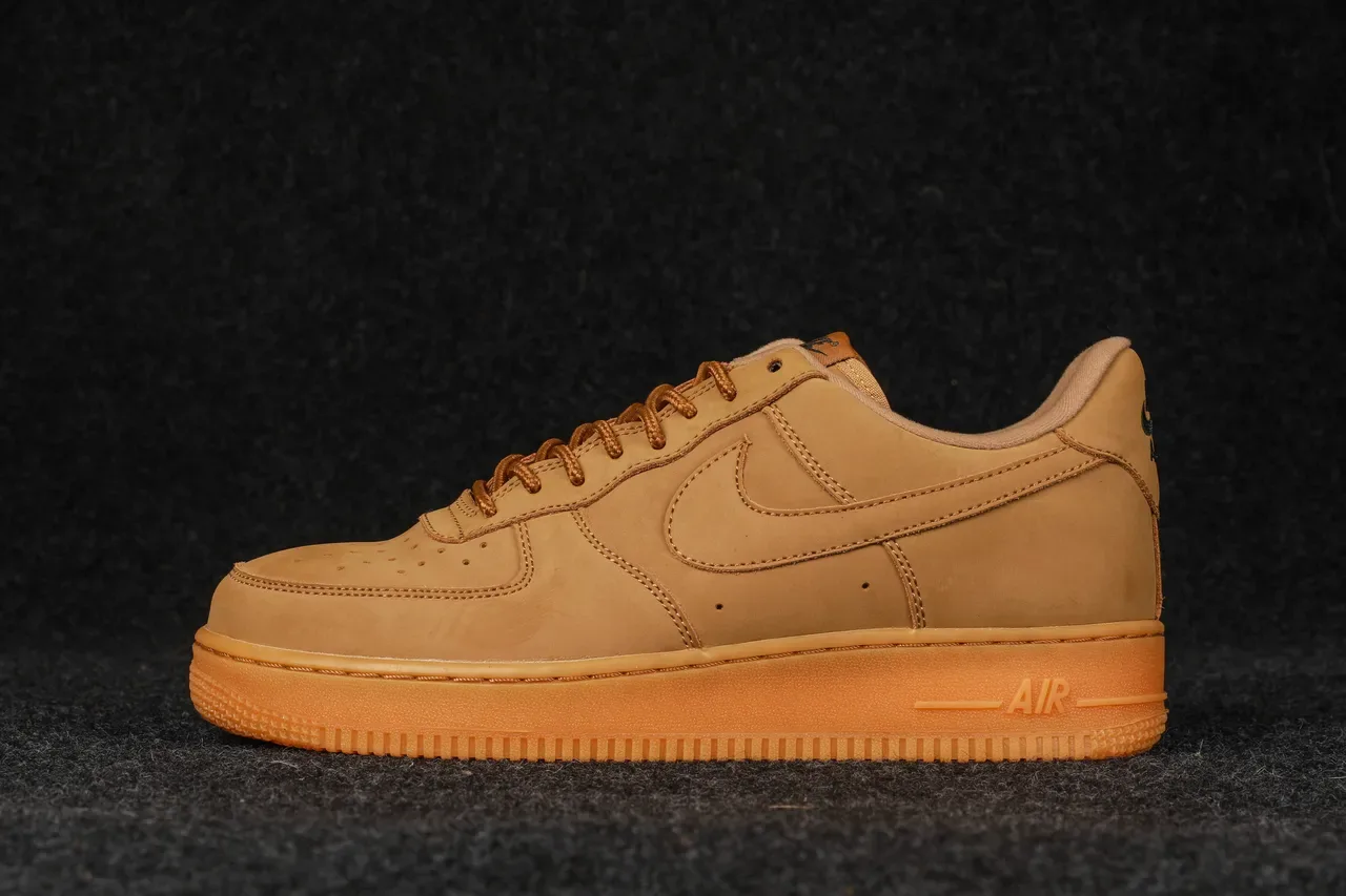 Nike Air Force 1 Tan Nubuck Chaussures Lifestyle 8