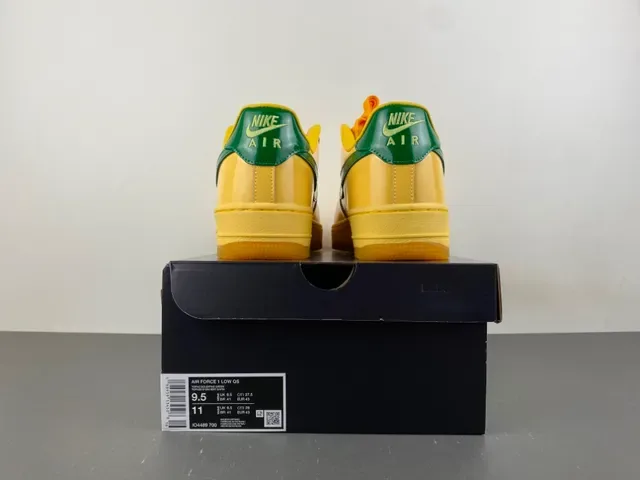 Nike Air Force 1 Yellow and Green Lifestyle Sneakers 16