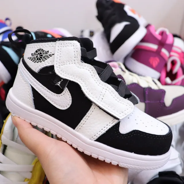 Nike Air Jordan 1 Black Orange White Basketball Shoes 5