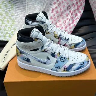 Nike Air Jordan 1 High Multicolor Monogram Print Basketball Shoes