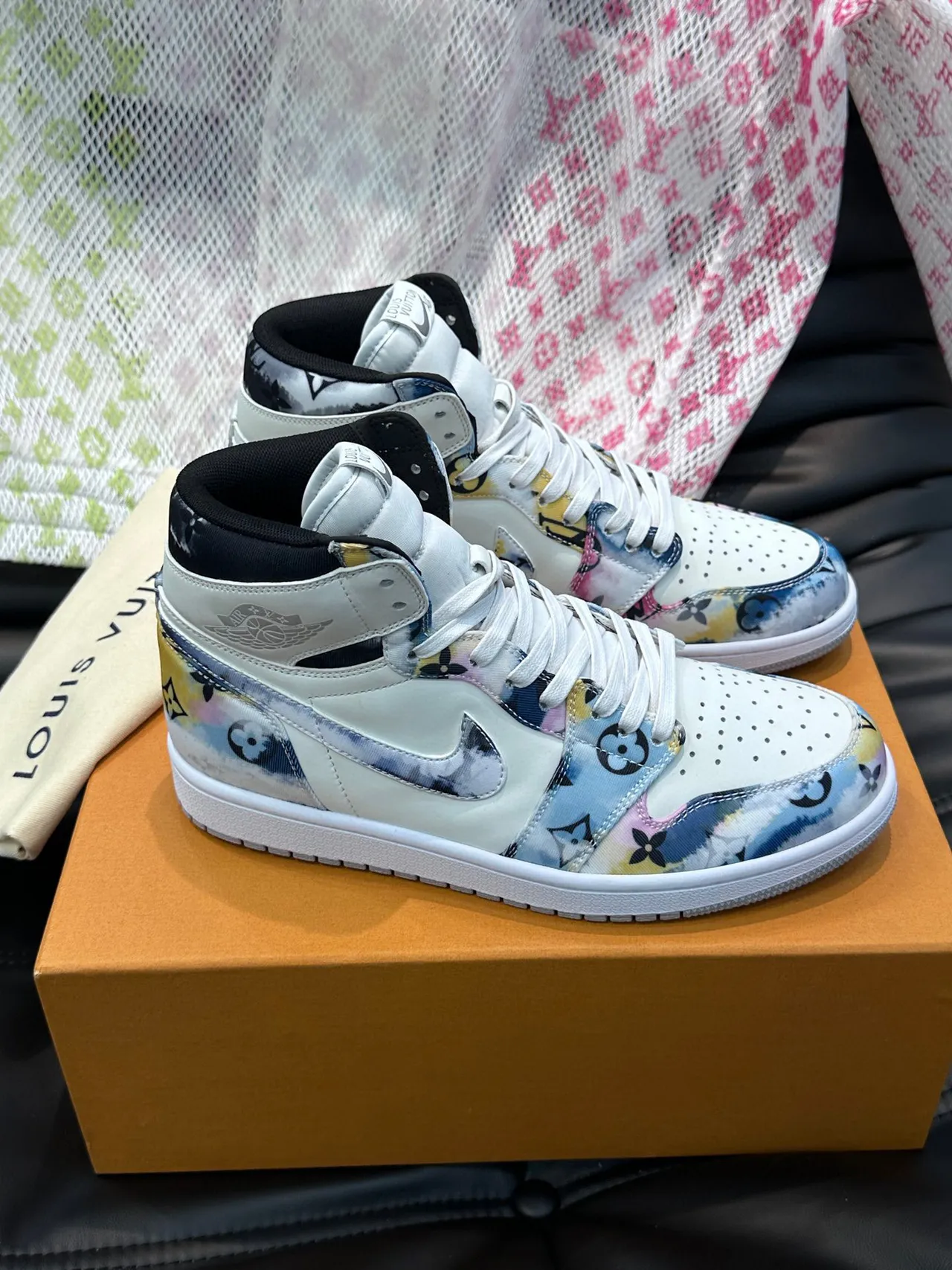 Nike Air Jordan 1 High Multicolor Monogram Print Basketball Shoes 1