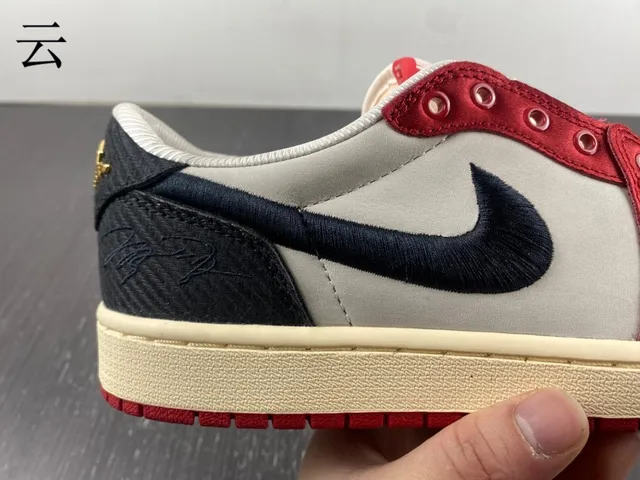 Nike Air Jordan 1 Low Laceless Red White Black Lifestyle Sneakers 2