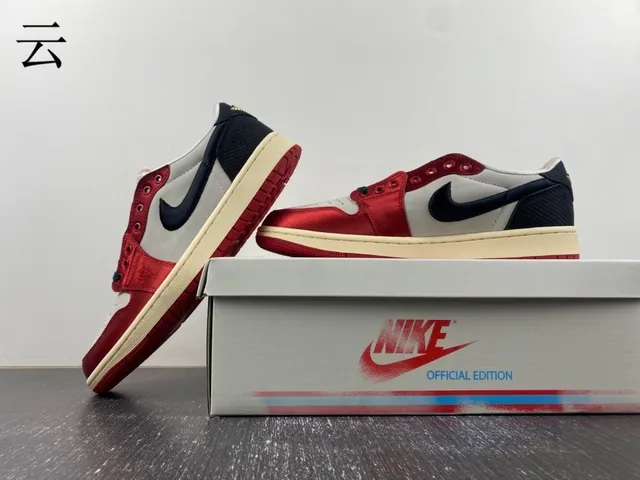 Nike Air Jordan 1 Low Laceless Red White Black Lifestyle Sneakers 15