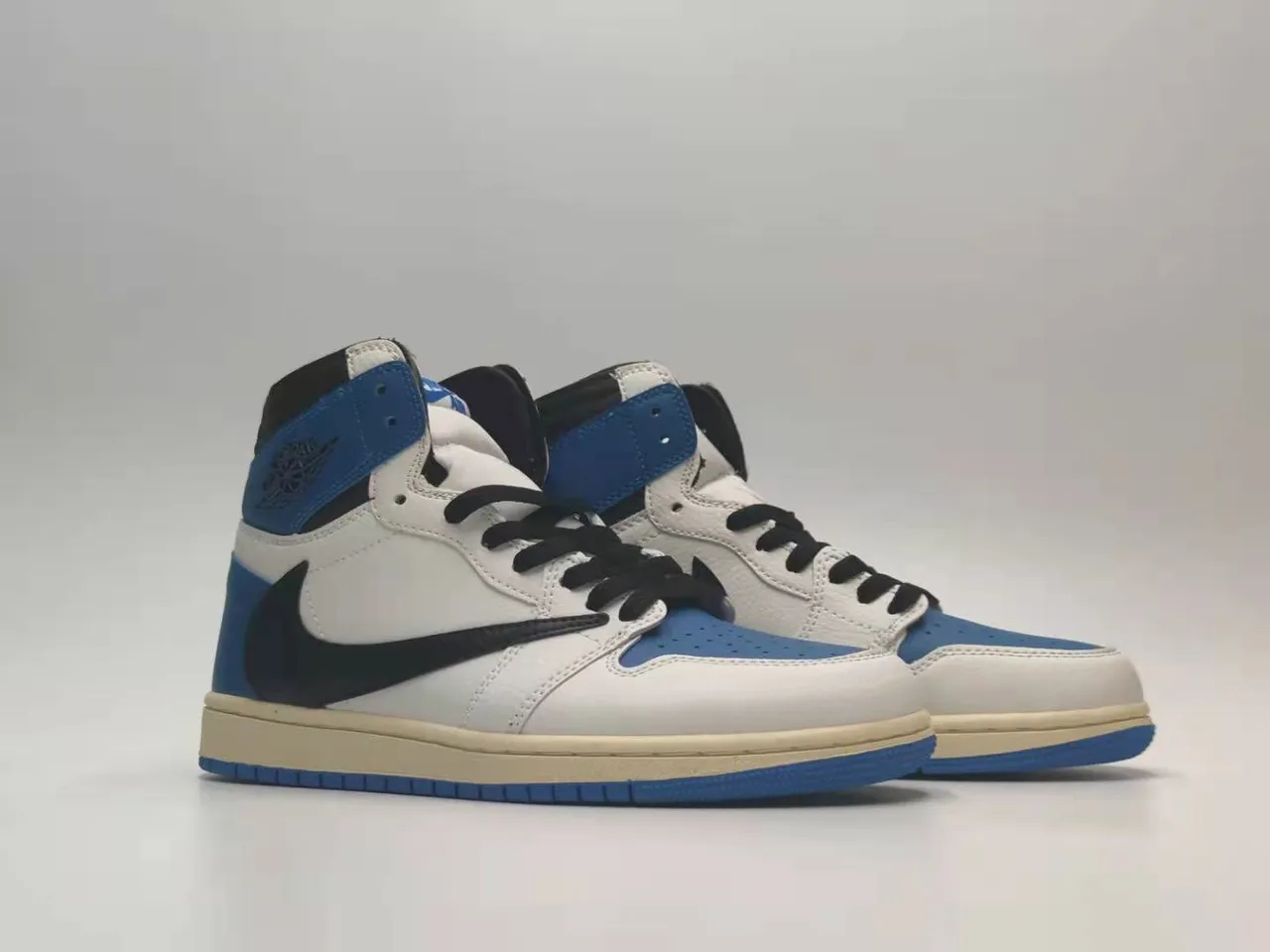 Nike Air Jordan 1 White Royal Blue Black Basketball Shoes 3