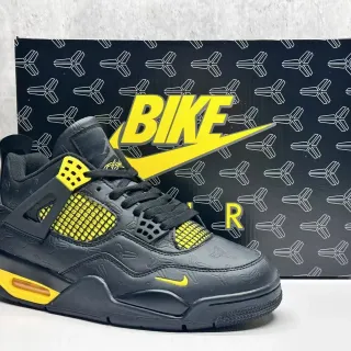 Nike Air Jordan 4 黑黄篮球鞋