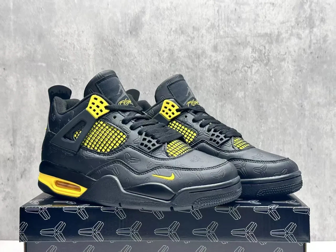 Nike Air Jordan 4 Noir Jaune Chaussures de Basketball 6