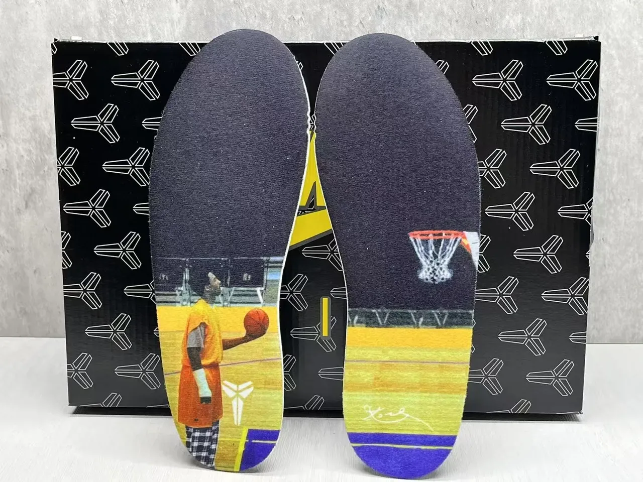 Nike Air Jordan 4 Noir Jaune Chaussures de Basketball 8