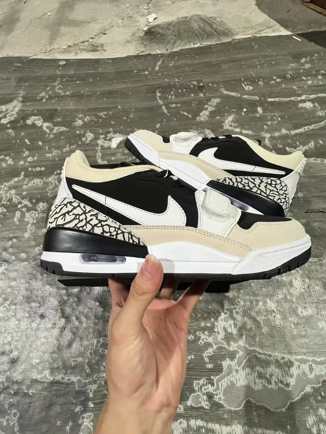 Nike Air Jordan Legacy 312 Black White Beige Elephant Print Lifestyle Sneakers 7
