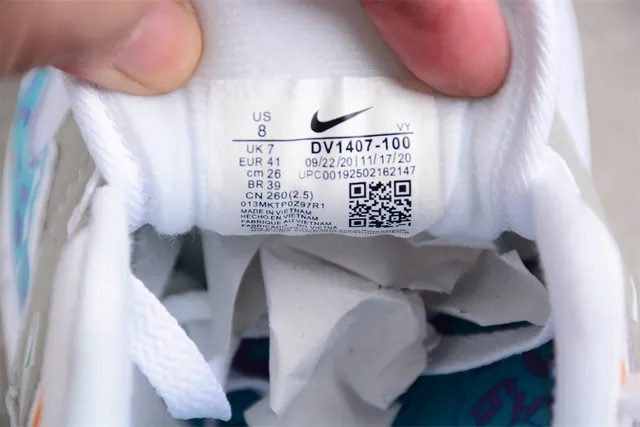 Nike Air Max 1 Play to Live Multicolor Lifestyle Sneakers 3