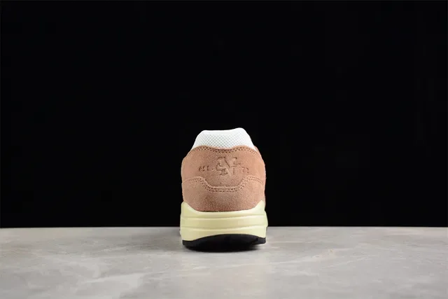 Nike Air Max 1 Tan and White Lifestyle Sneakers 10