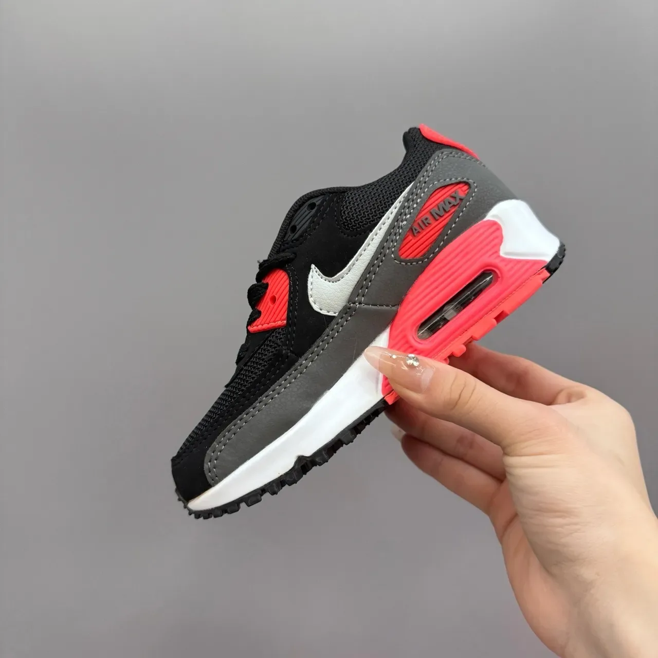 Nike Air Max 90 All White Lifestyle Sneakers 20