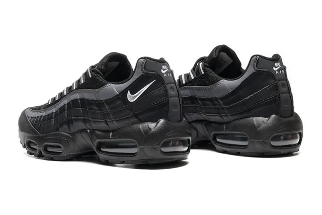 Nike Air Max 95 Black Silver Lifestyle Sneakers 4