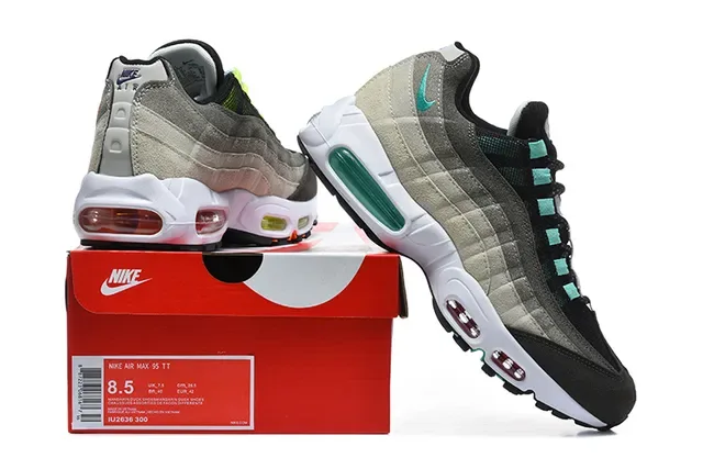 Nike Air Max 95 White Gray Mint Green Lifestyle Sneakers 19