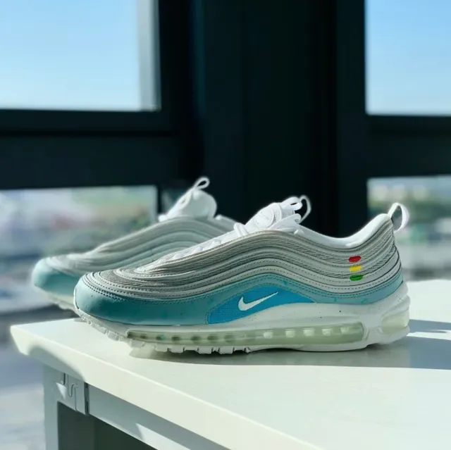 Nike Air Max 97 Light Gray Blue Speckled Lifestyle Sneakers 2