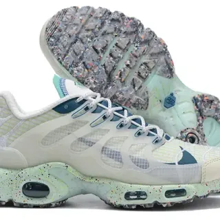 Nike Air Max Plus Multicolor Speckled Lifestyle Sneakers