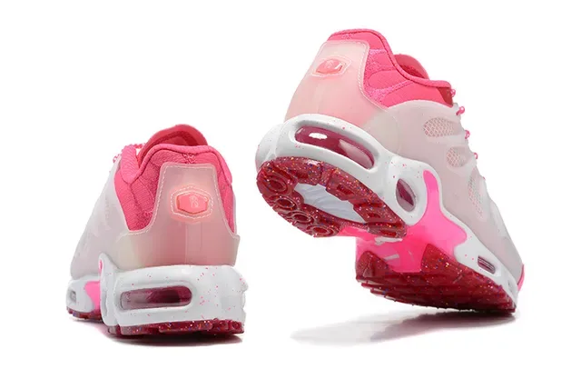Nike Air Max Plus Pink and White Lifestyle Sneakers 2