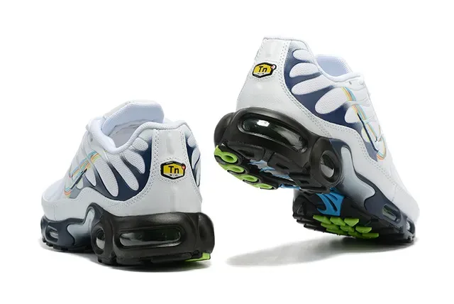 Nike Air Max Plus TN Black Silver Green Lifestyle Sneakers 13