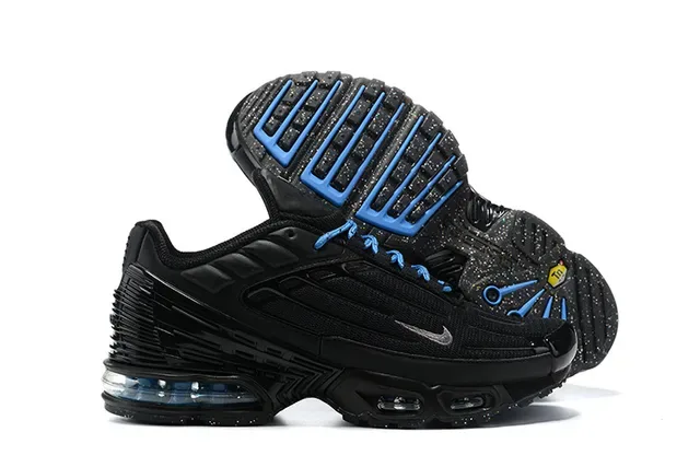 Nike Air Max Plus Tuned Air Black Gradient Lifestyle Sneakers 4