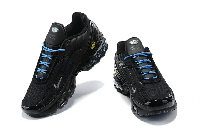 Nike Air Max Plus Tuned Air Black Gradient Lifestyle Sneakers 7