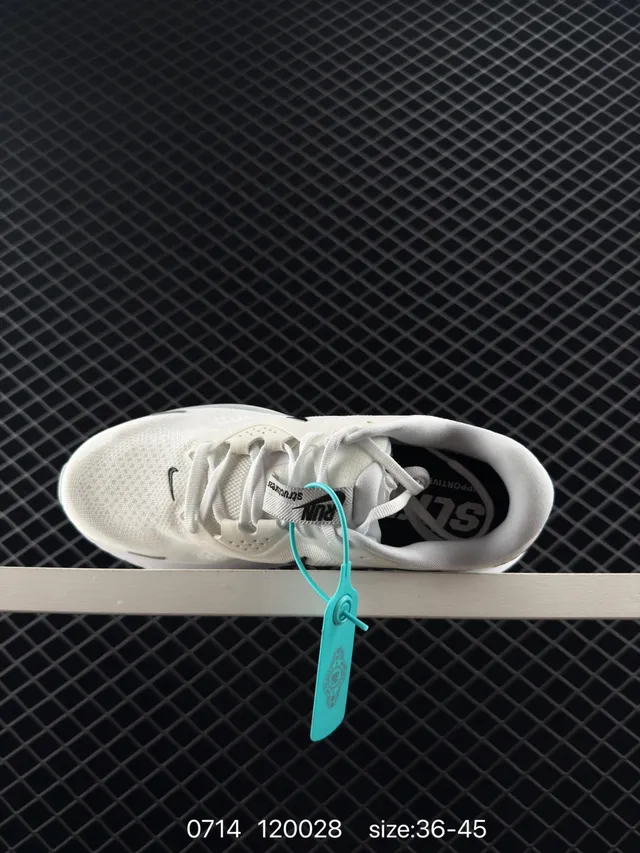 Nike Air Structure 26 Turbocharged zapatillas blancas negras de menta para correr 4