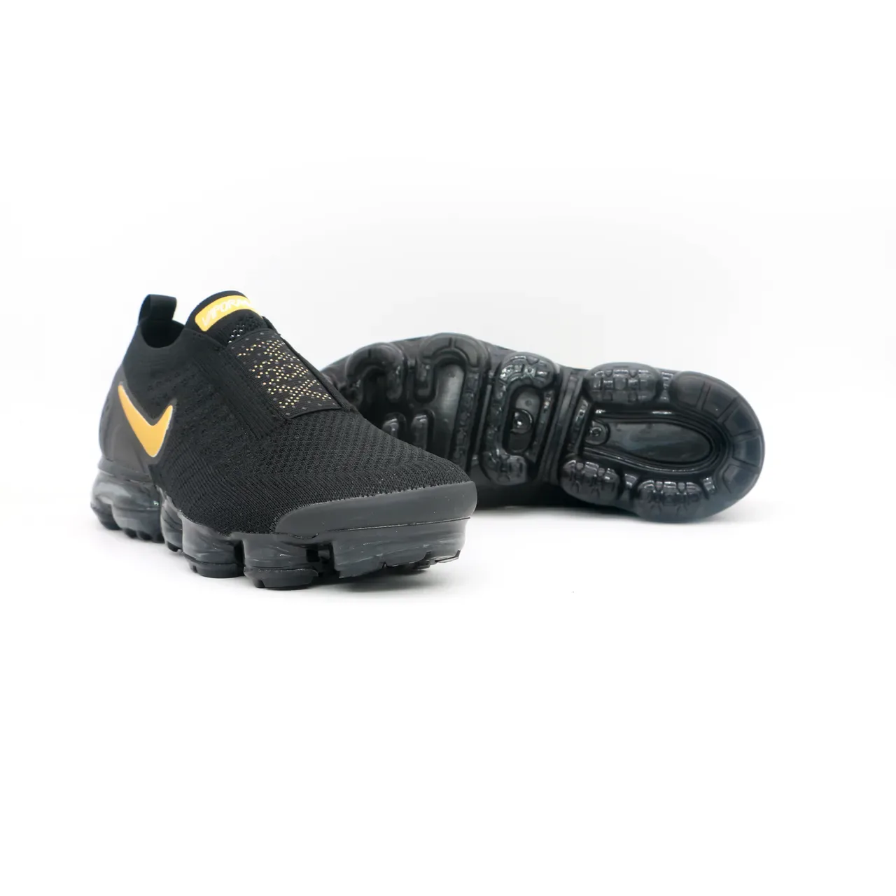 Nike Air VaporMax Flyknit أسود وأصفر حذاء رياضي أسلوب حياة 3
