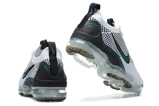 Nike Air VaporMax Flyknit White Teal Black Lifestyle Sneakers 5