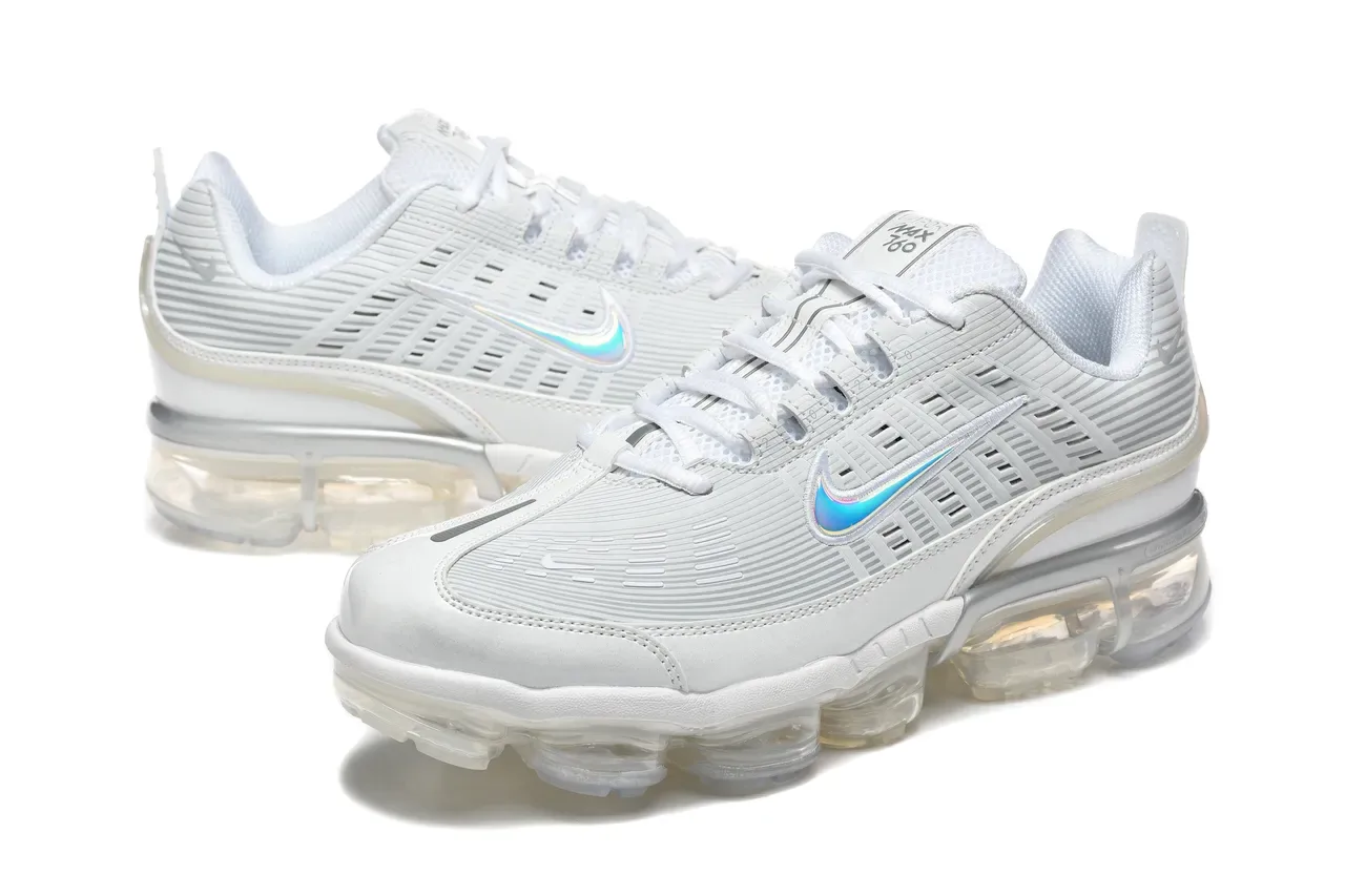 Nike Air VaporMax Plus Chaussures Lifestyle Gris Clair Holographique 4