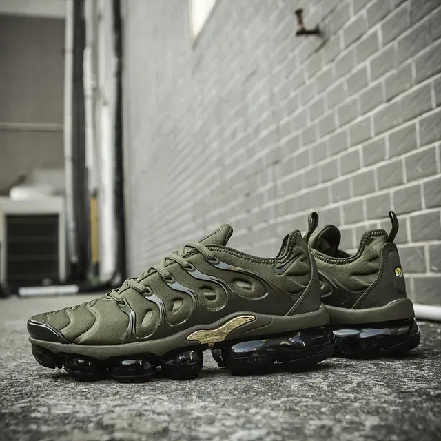 Nike Air VaporMax Plus Olive Green Metallic Gold Lifestyle Sneakers 14