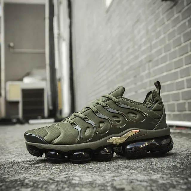 Nike Air VaporMax Plus Olive Green Metallic Gold Lifestyle Sneakers 20