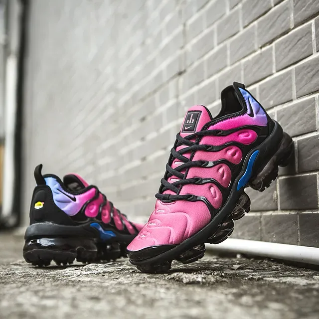 Nike Air VaporMax Plus Pink Purple Blue Lifestyle Sneakers 9