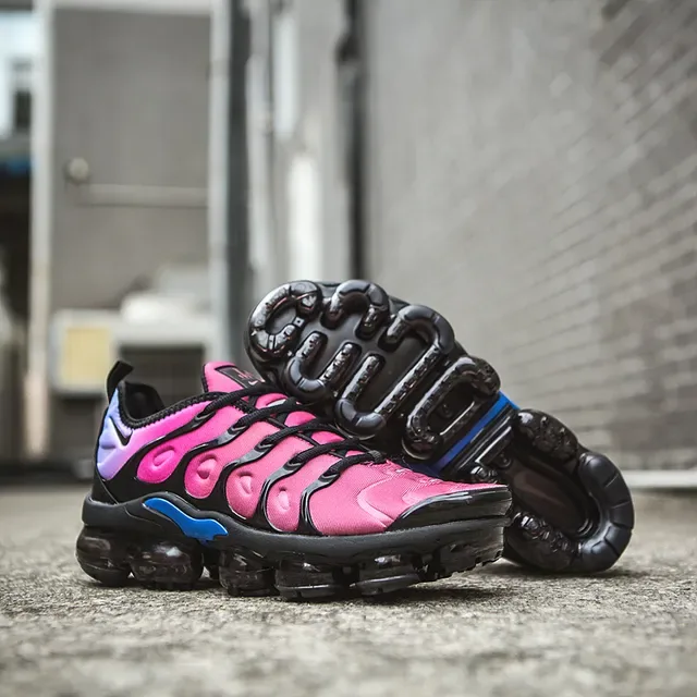 Nike Air VaporMax Plus Pink Purple Blue Lifestyle Sneakers 12