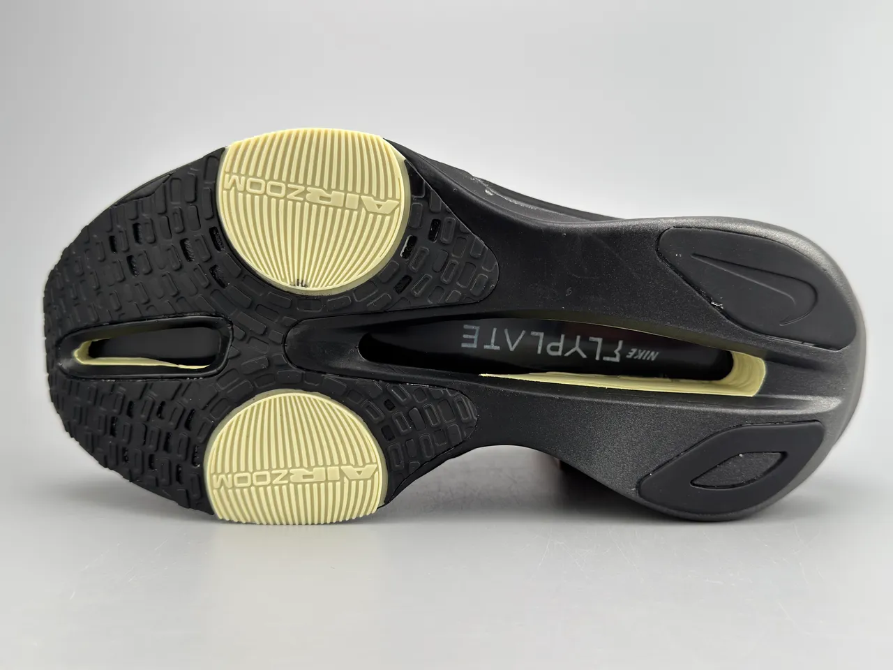 Nike Air Zoom Alphafly 3 Black Light Yellow Running Shoes 8