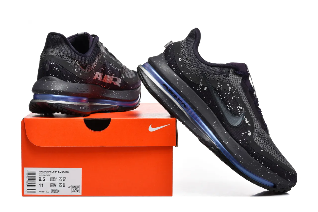 Nike Black Blue Knit Mesh Upper Speckled Galaxy Print Running Shoes 8
