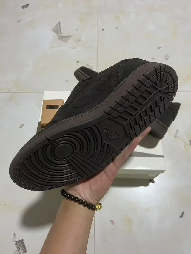 Nike Black Brown Low-Top Suede And Leather Panelled Lifestyle Sneakers 6