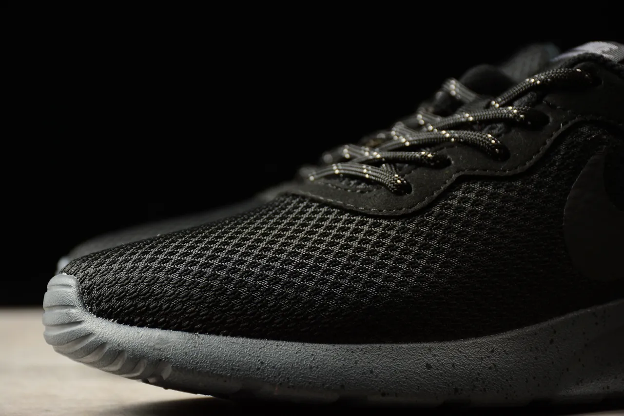 Nike Black Gray Knit Upper Speckled Midsole Lifestyle Sneakers 3