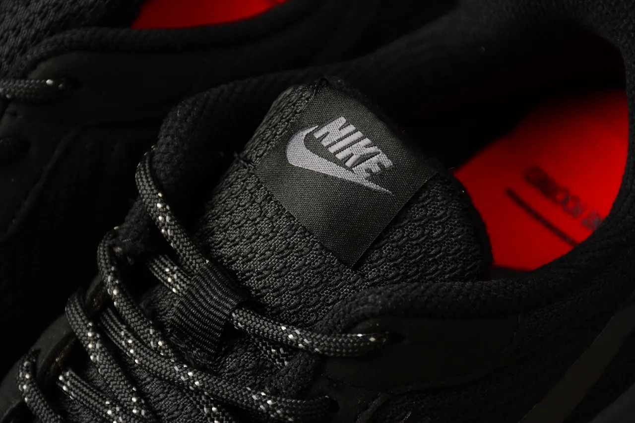Nike Black Gray Knit Upper Speckled Midsole Lifestyle Sneakers 13