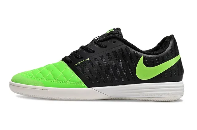 Nike Black Green Low-Top Quilted Toe Cap Indoor Soccer Shoes 6