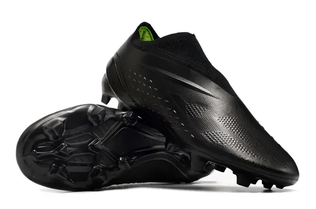 Nike Chaussures de Football Noir Bas Col Tricot Lacets Asymétriques Cover Terrain Ferme 3