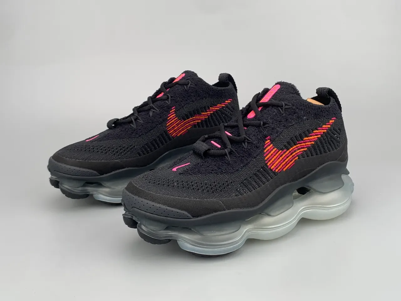 Nike Black Multicolor Knit Upper Full-Length Visible Air Unit Lifestyle Sneakers 12