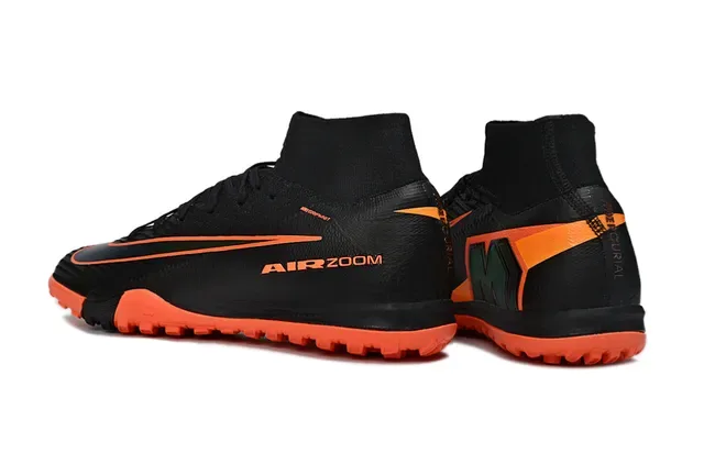 Nike Sapatos de Futebol Turf Preto e Laranja com Gola Sock-Fit e Upper Knit Texturizado 3
