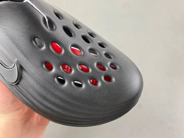 Nike Negro Rojo Moldeado Monolítico Construcción Acanalado Suela Intermedia Zueco 2