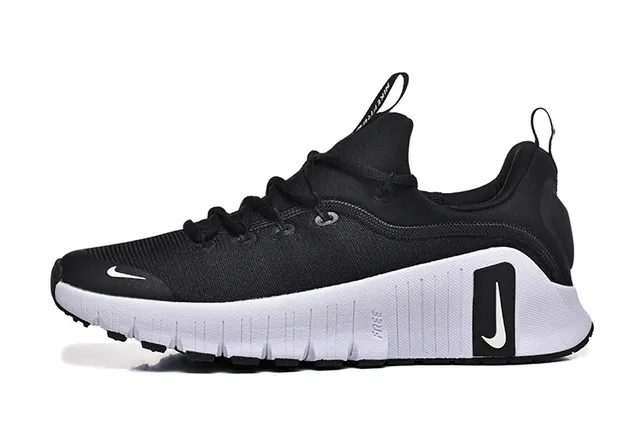 Nike Black White Engineered Mesh Upper Segmented Midsole Lifestyle Sneakers 5