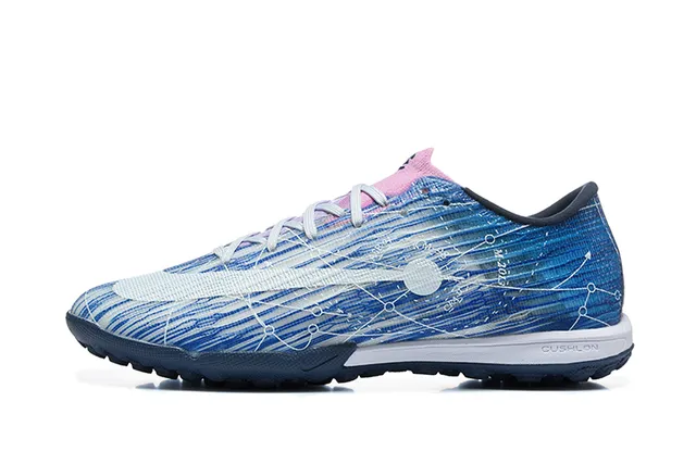 Nike Sapatos de futebol para turf sintéticos de corte baixo com impressão gráfica dinâmica em azul marinho 10
