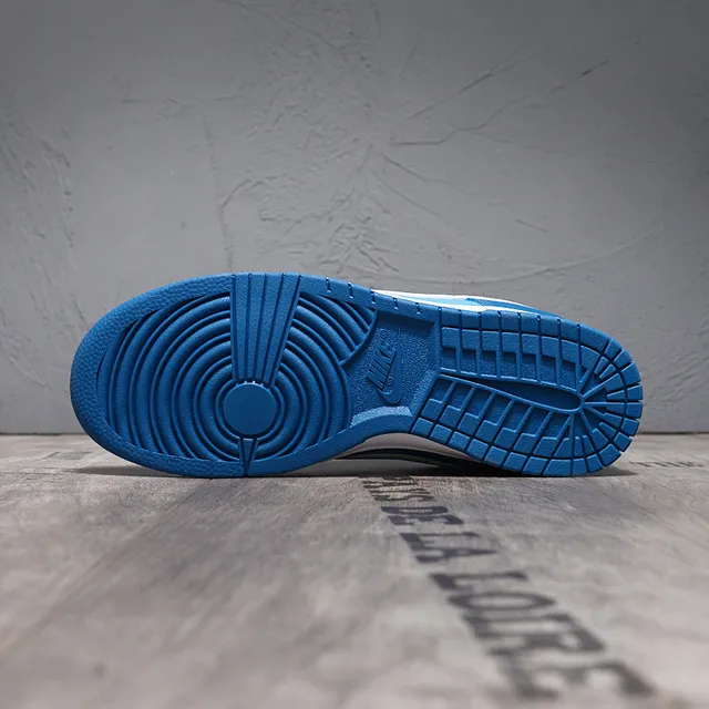Nike Blue White Low-Top Leather Upper Lifestyle Sneakers 5