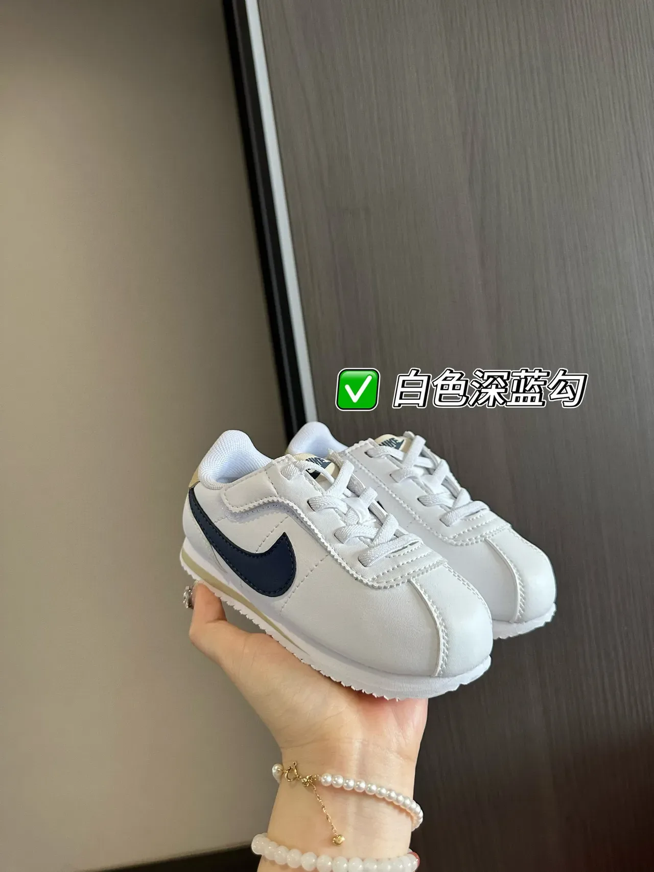 Nike Cortez White Black Low-Top Nylon Upper Lifestyle Sneakers 9