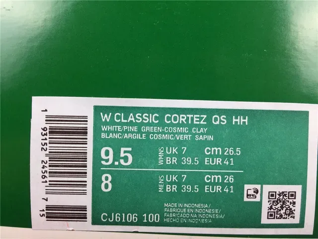 Nike Cortez White Green Orange Lifestyle Sneakers 2