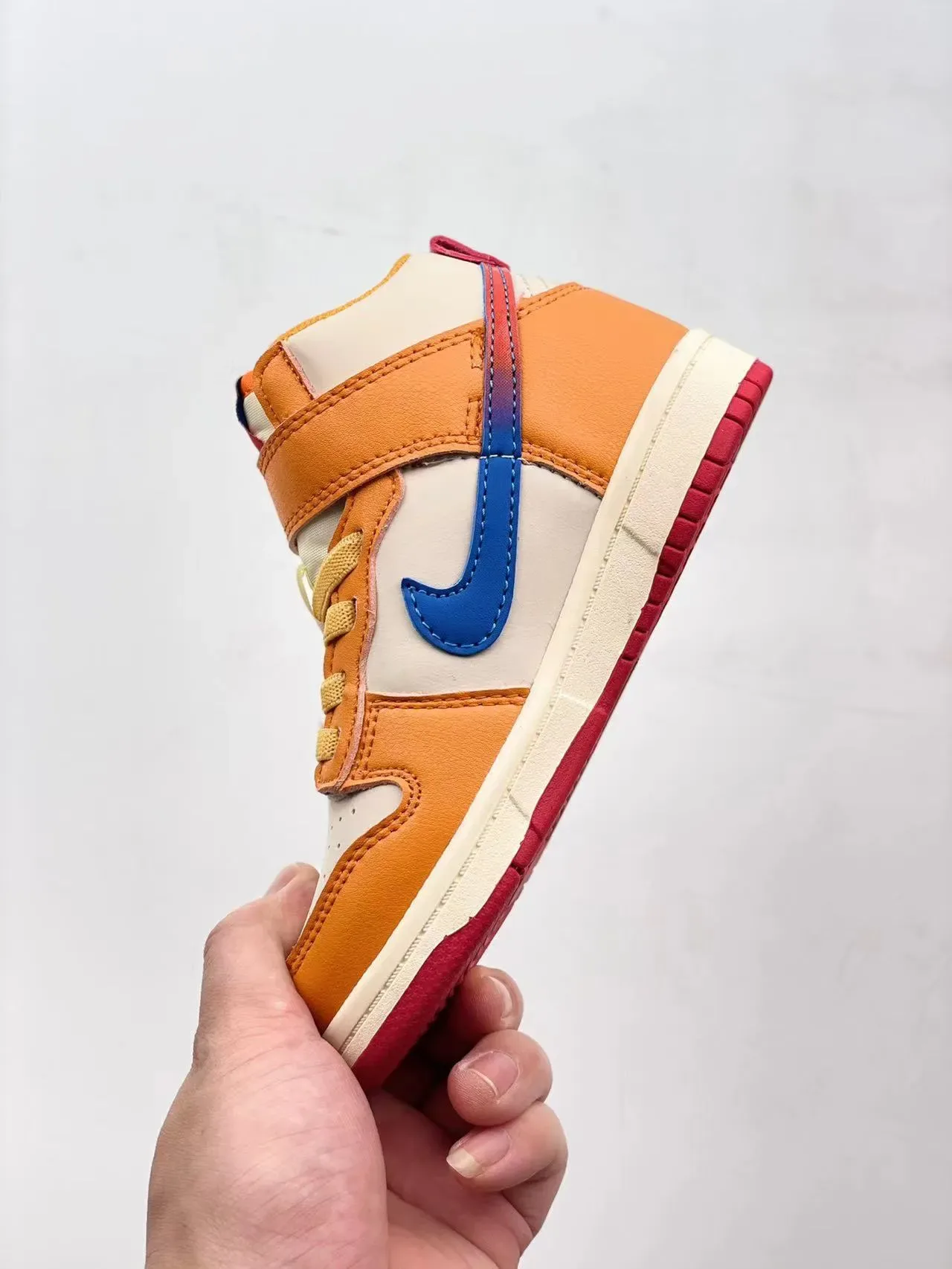 Nike Dunk High Kids Light Blue and Pink Lifestyle Sneakers 11