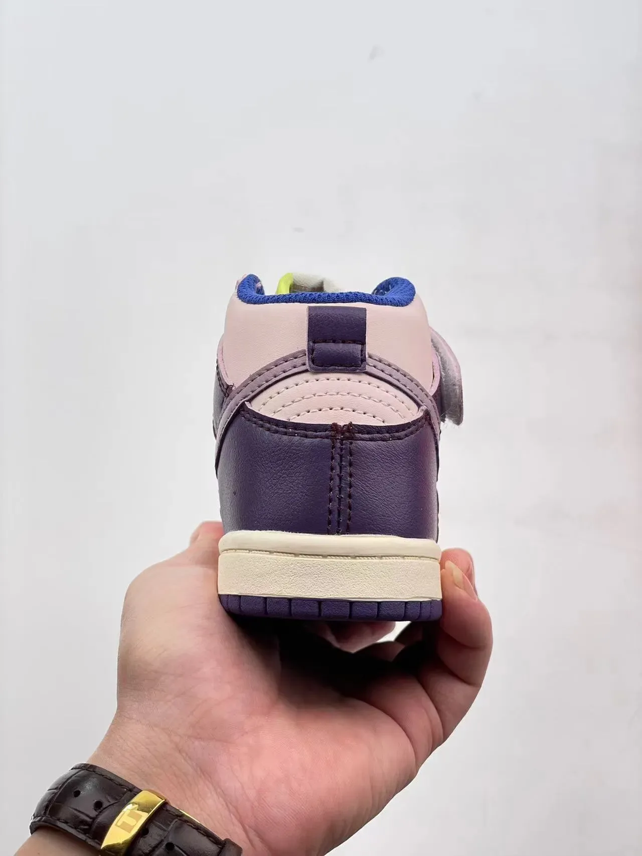 Nike Dunk High Kids Light Blue and Pink Lifestyle Sneakers 19