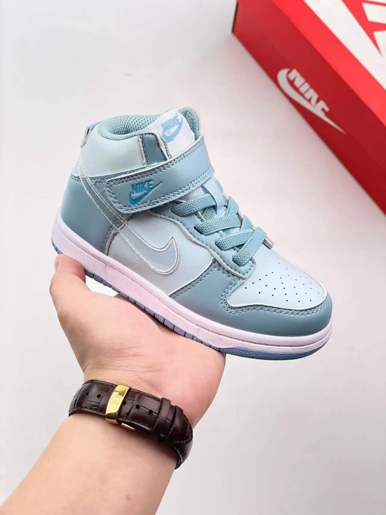 Nike Dunk High Kids Light Blue and Pink Lifestyle Sneakers 21