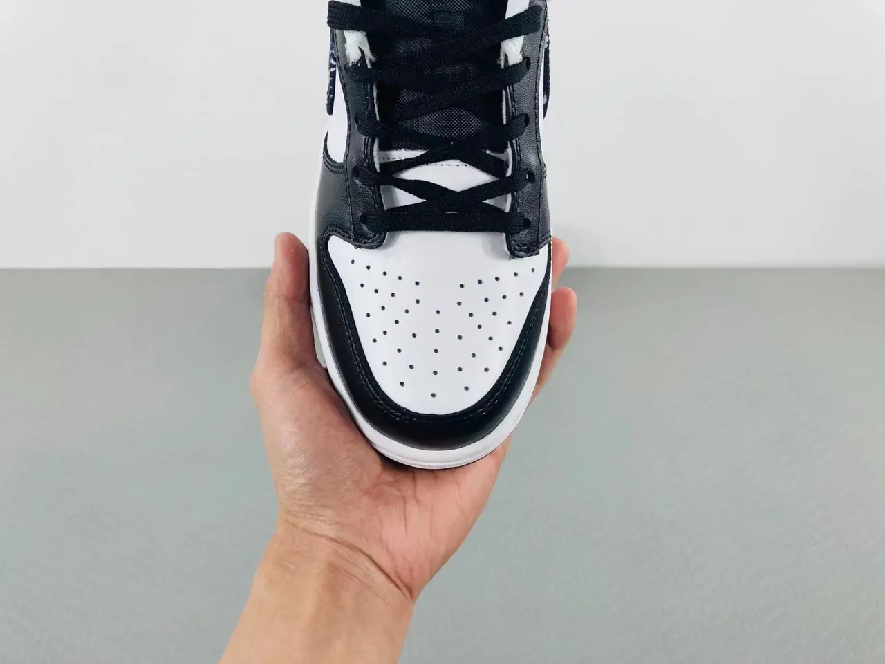 Nike Dunk Low Bandana Print Black White Lifestyle Sneakers 12